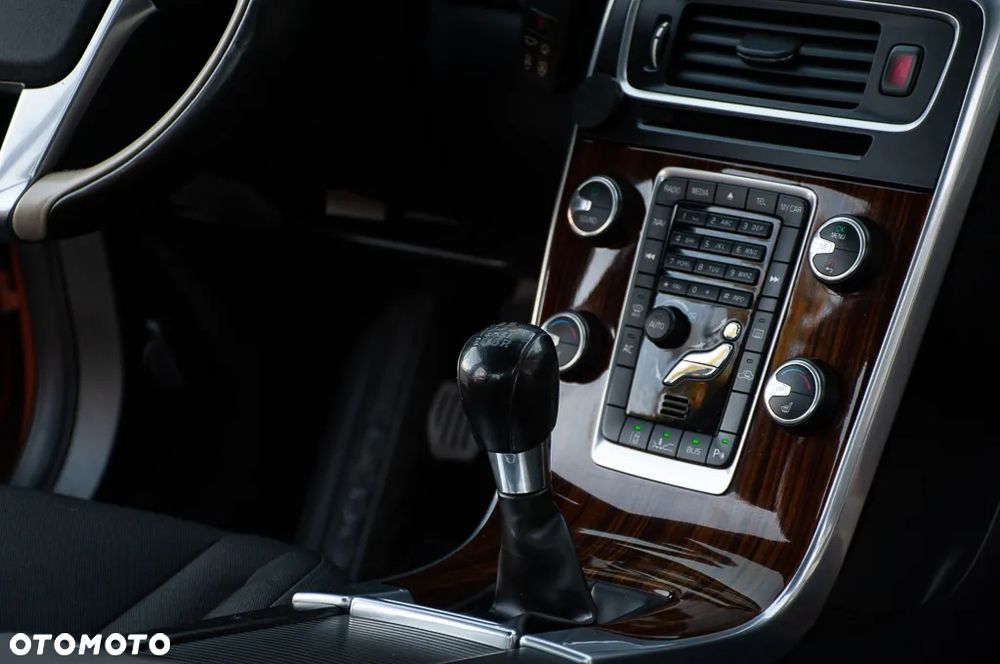 Volvo S60 - 22