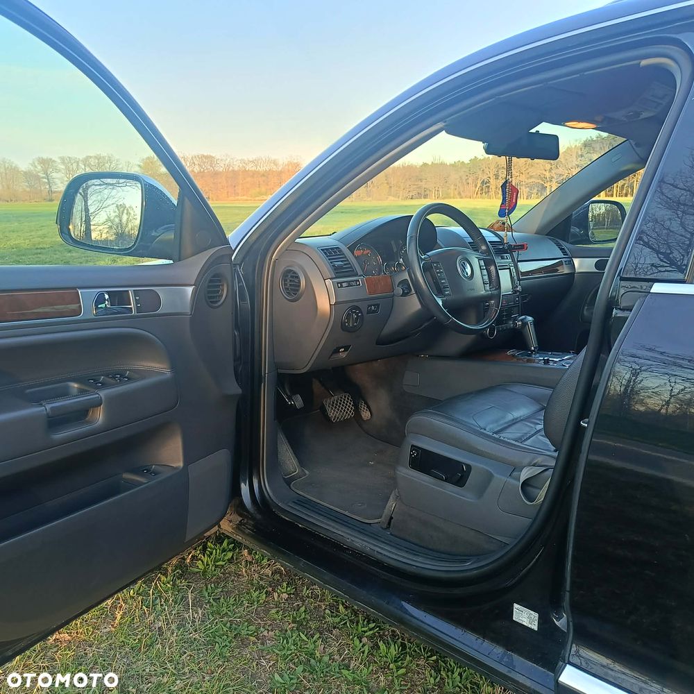 Volkswagen Touareg 3.0 V6 TDI DPF Perfect Tiptr - 11