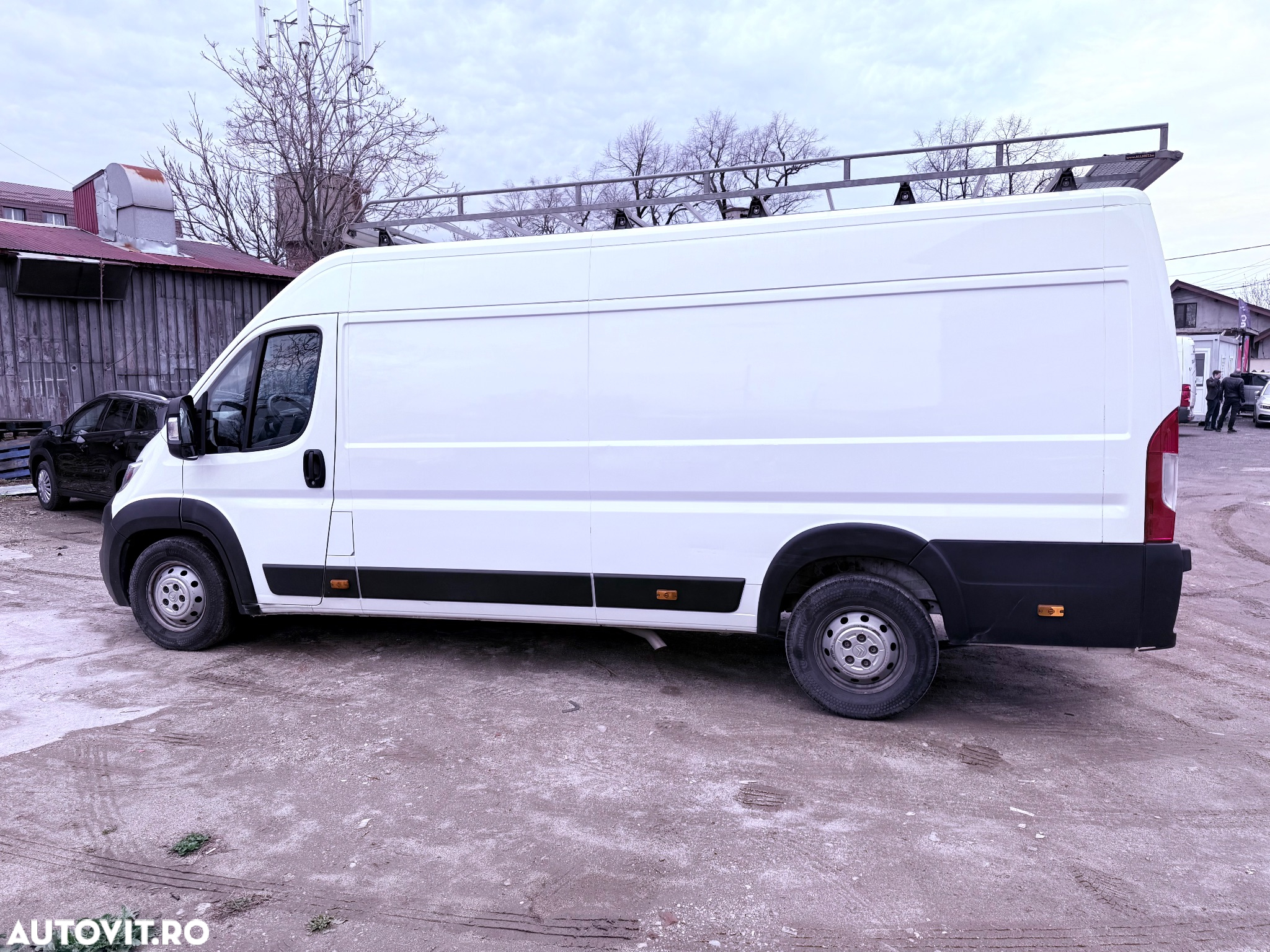 Citroën Jumper 35+ 2.2 BlueHDi 165 S&S L4 Bena CD - 12