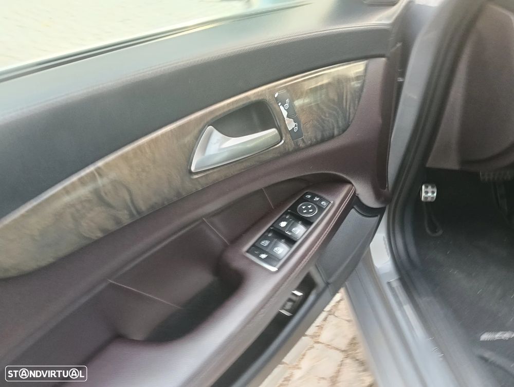 Mercedes-Benz CLS 350 CDI DPF BlueEFFICIENCY 7G-TRONIC - 15