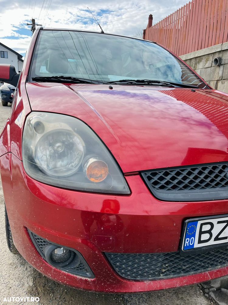 Ford Fiesta - 1