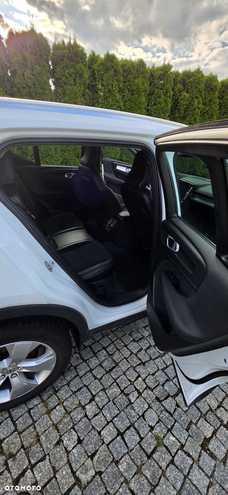 Volvo XC 40 ver-d3 - 27