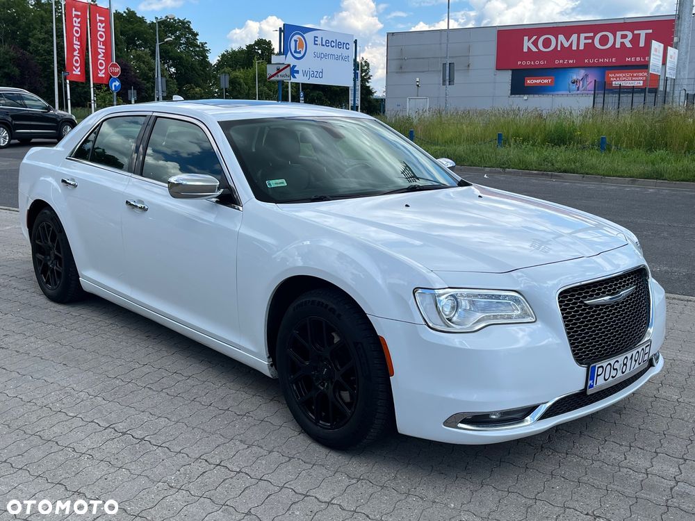 Chrysler 300C - 10