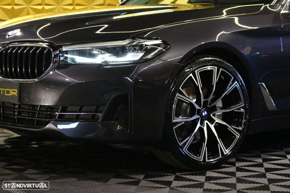BMW 520 d Auto - 2