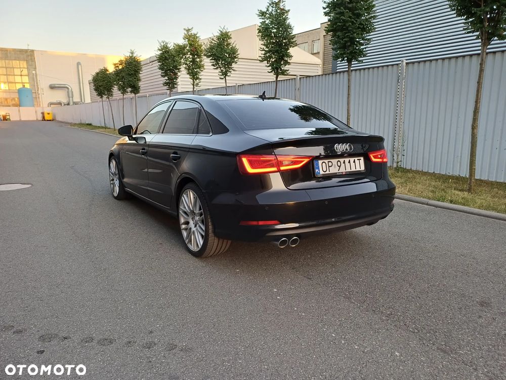 Audi A3 Limousine 2.0 TDI clean diesel Quattro Ambition S tronic - 4