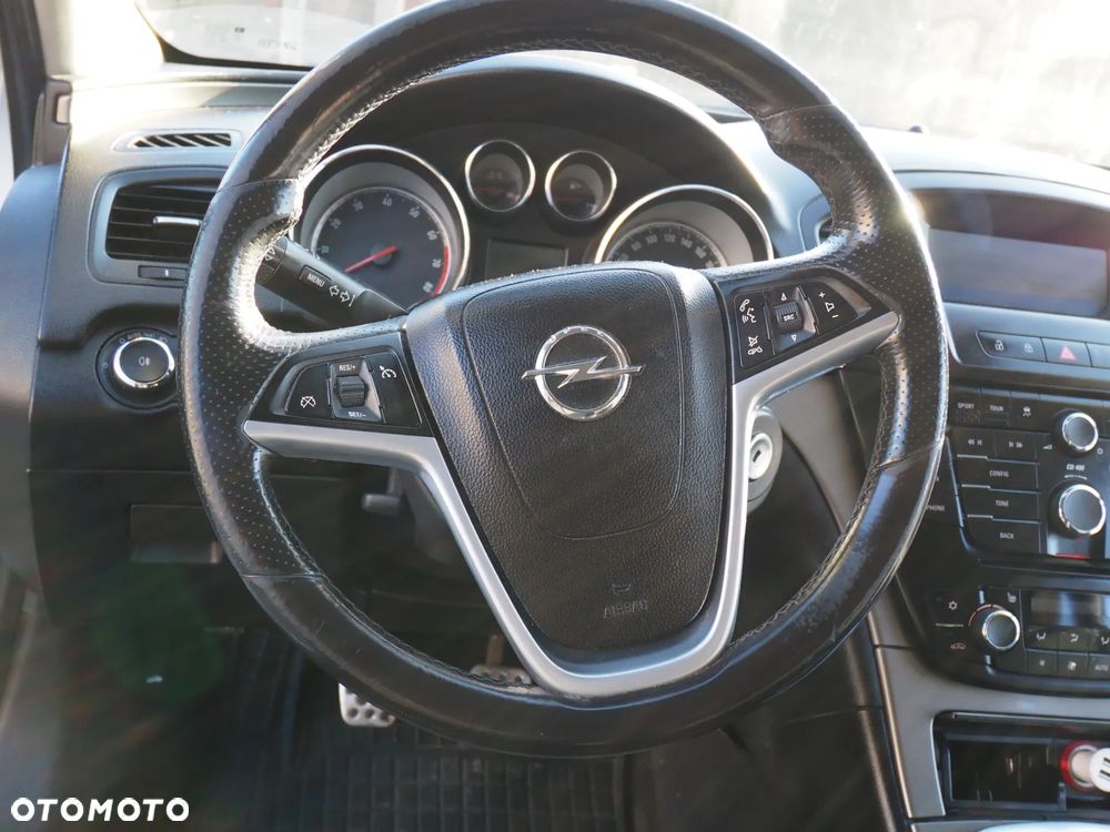 Opel Insignia 1.6 T Sport - 9
