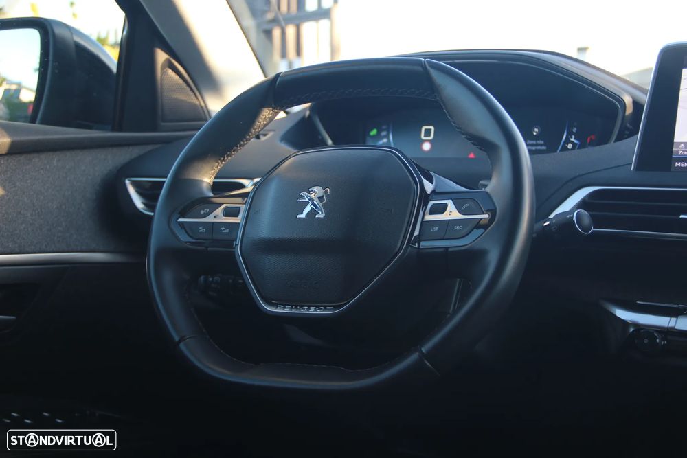 Peugeot 3008 PureTech 130 Stop & Start EAT6 Allure - 11