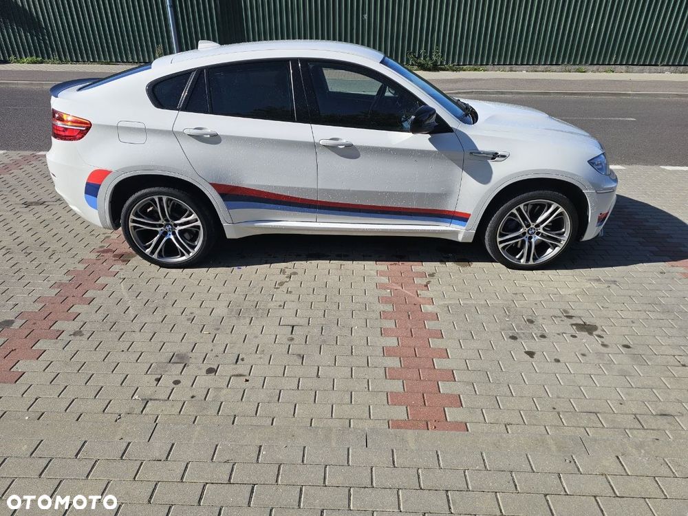 BMW X6M - 6