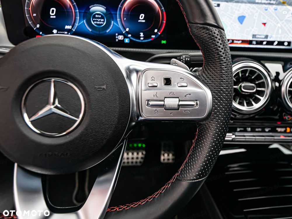 Mercedes-Benz CLA 250 4-Matic AMG Line 7G-DCT - 18