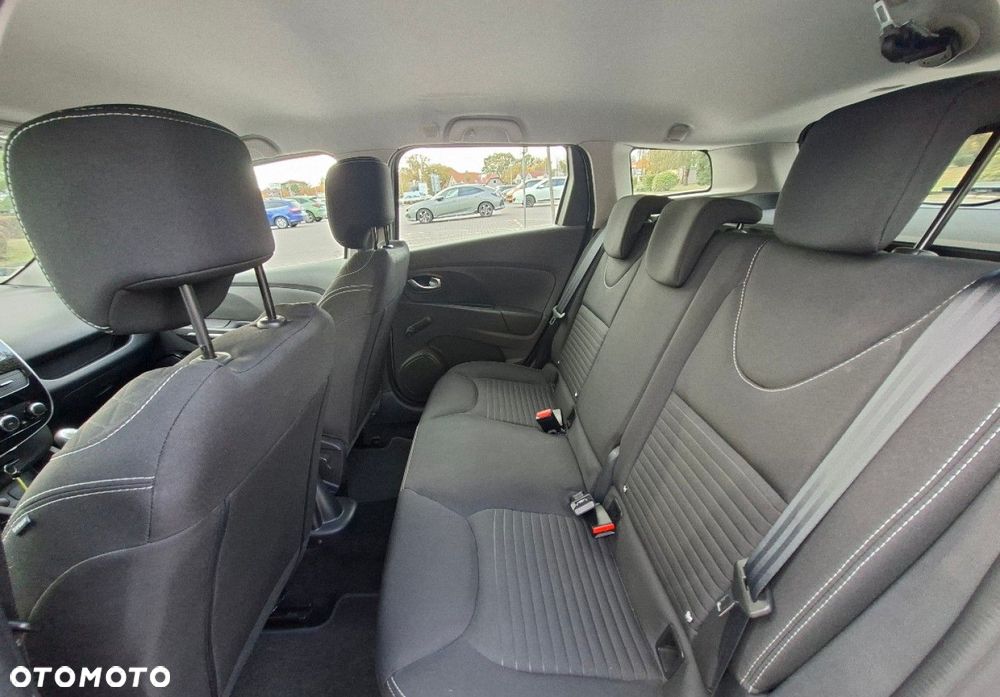 Renault Clio - 19