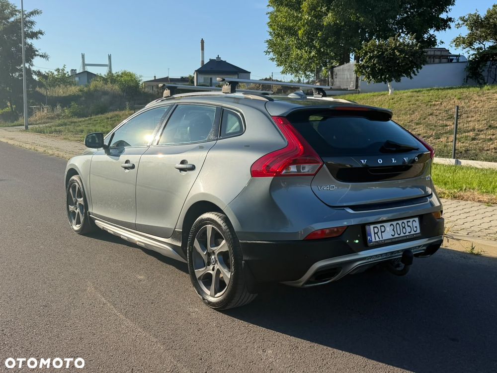 Volvo V40 D2 Momentum - 10