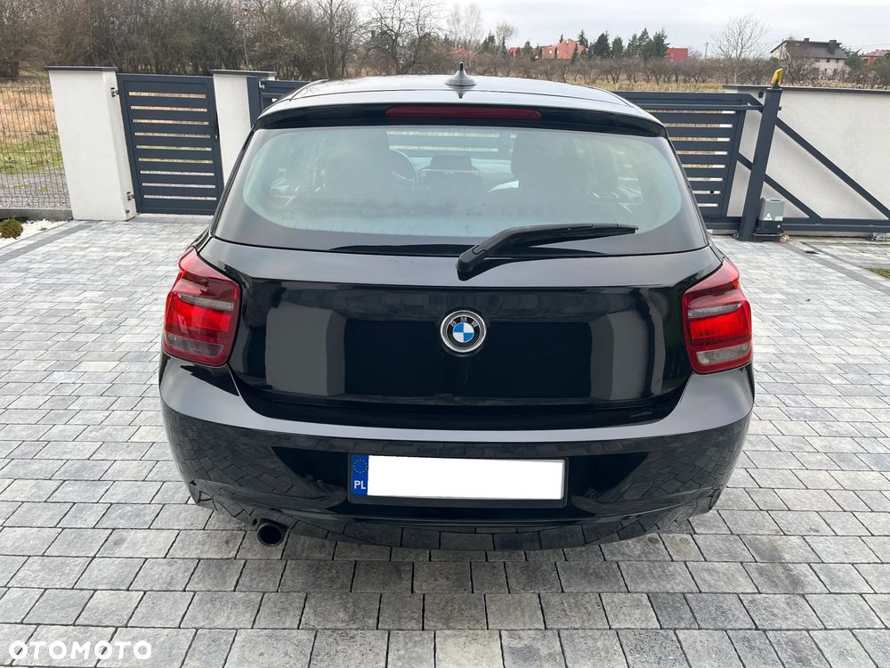 BMW Seria 1 - 12