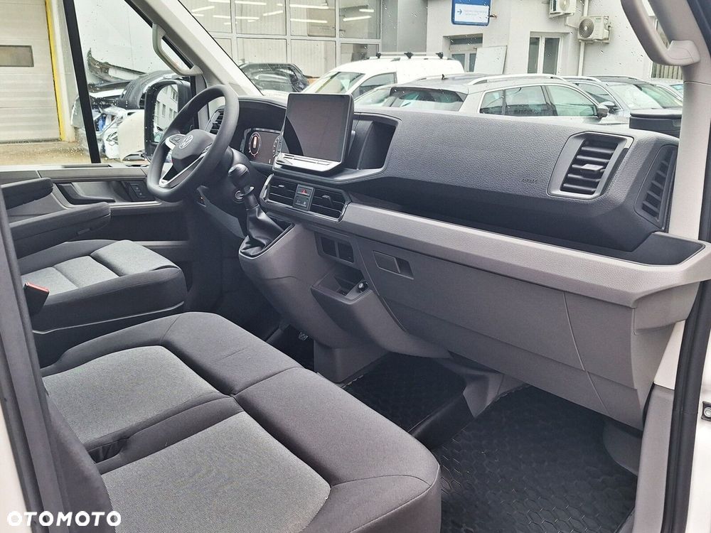 Volkswagen Crafter 35 furgon 140km 4490 - 14