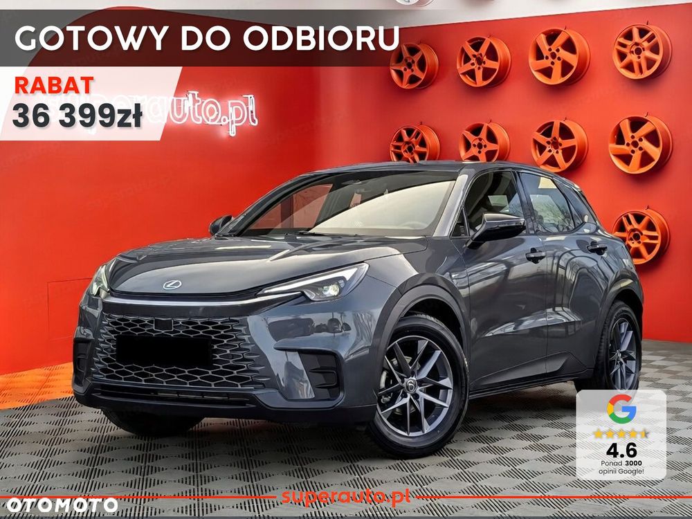 Lexus LBX 1.5 Hybrid - 1