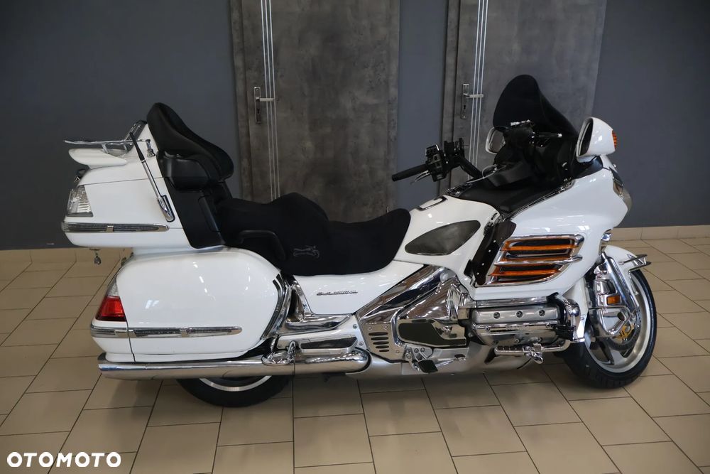 Honda GL - 2