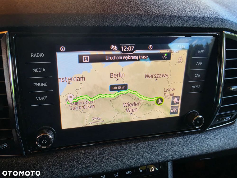 Skoda Karoq 2.0 TDI Selection - 8