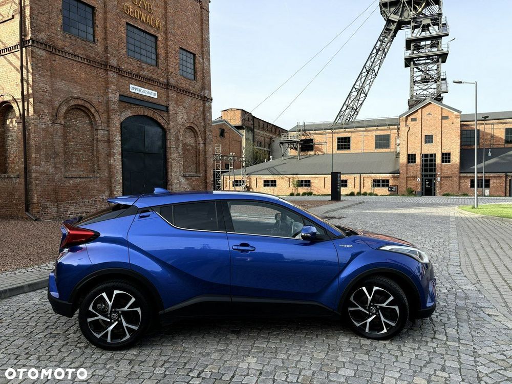 Toyota C-HR - 4