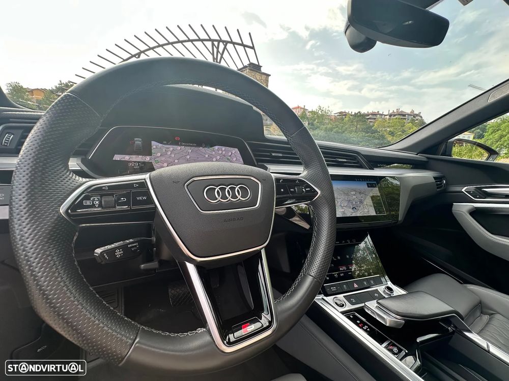 Audi e-tron 55 quattro S line - 34