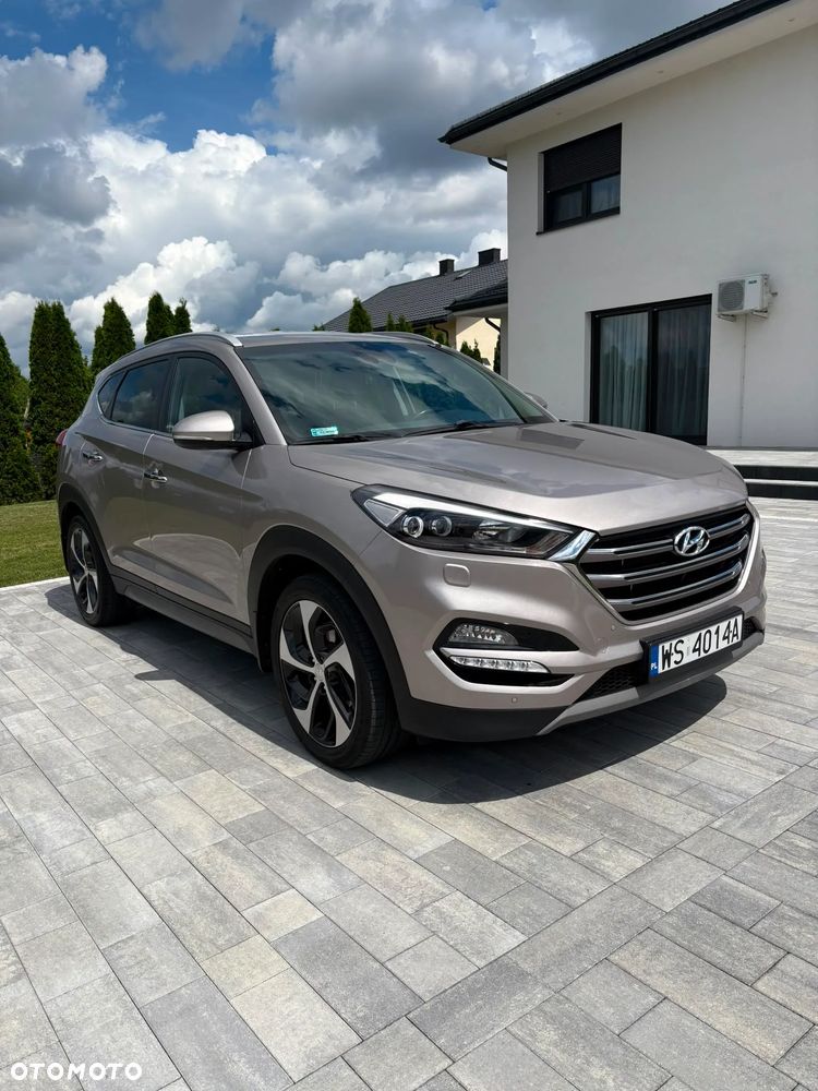 Hyundai Tucson 1.7 CRDI BlueDrive Style 2WD DCT - 17