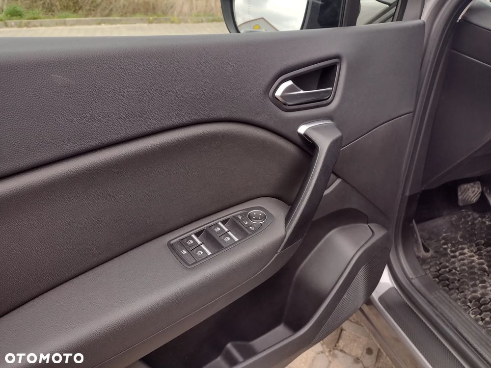 Renault Captur 1.3 TCe Intens EDC - 8