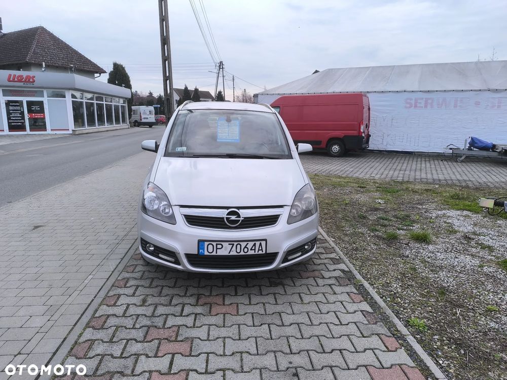 Opel Zafira 1.9 CDTI Cosmo ActiveSelect - 1