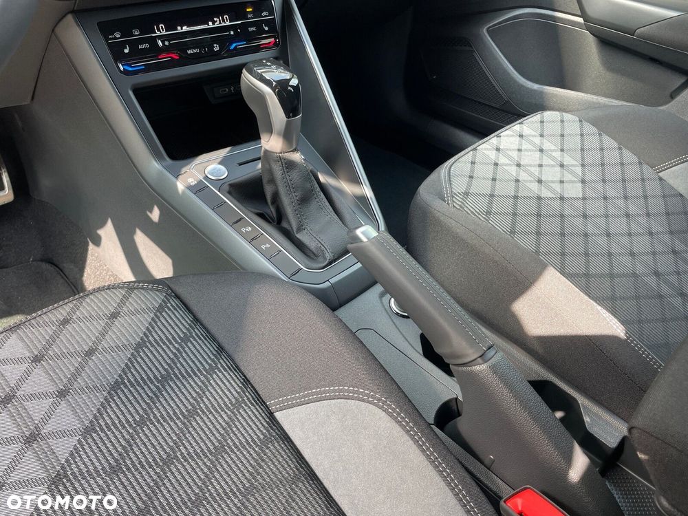 Volkswagen Taigo 1.5 TSI ACT R-Line Plus DSG - 23