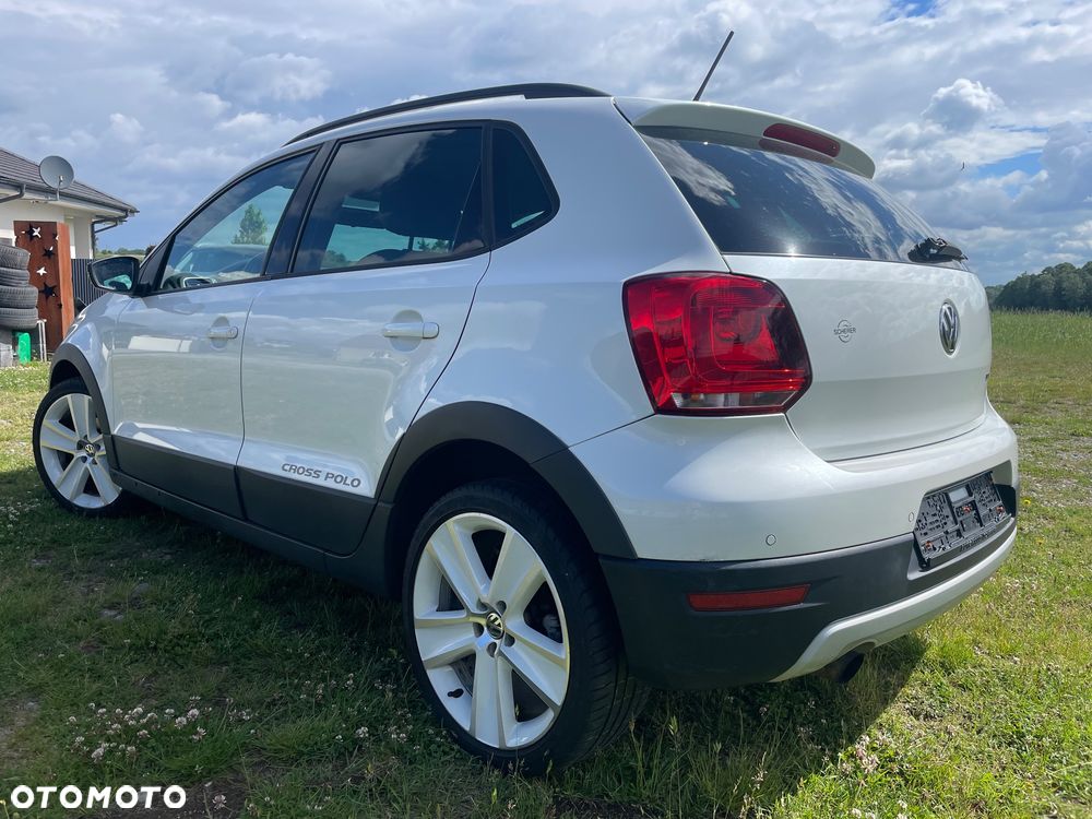 Volkswagen Polo Cross - 9