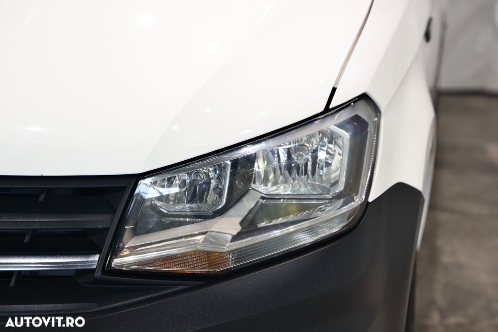 Volkswagen Caddy Maxi - 31