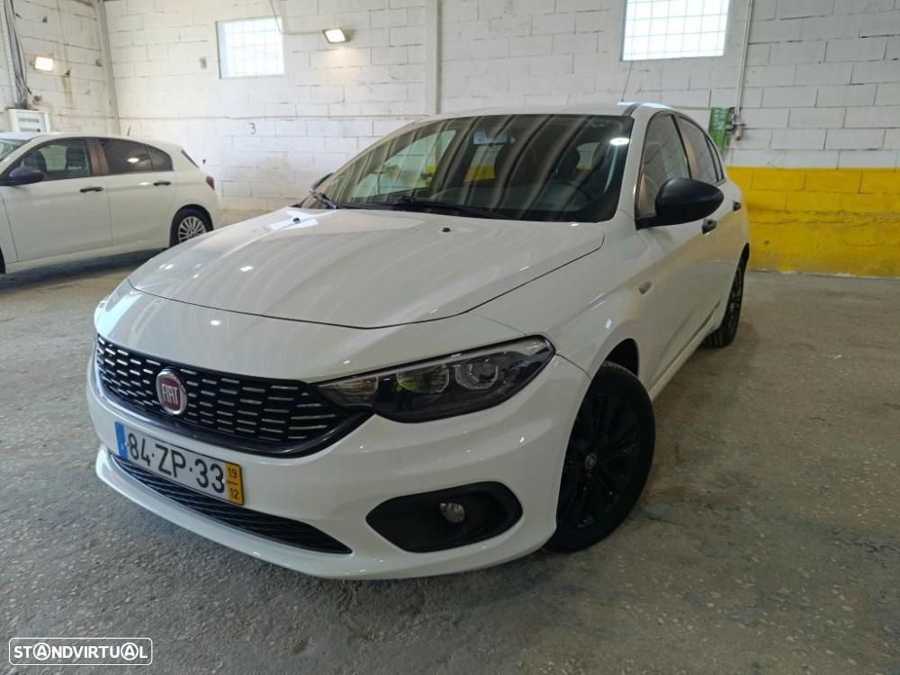 Fiat Tipo 1.3 M-Jet Pop - 1