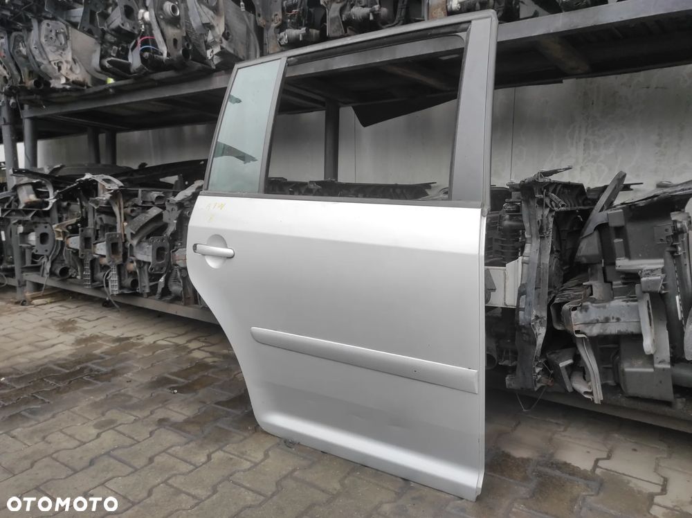 VW TOURAN 1T0 DRZWI TYLNE LEWE TYŁ PRAWY PRAWE LA7W SREBRNE WYSYŁKA !!! - 2