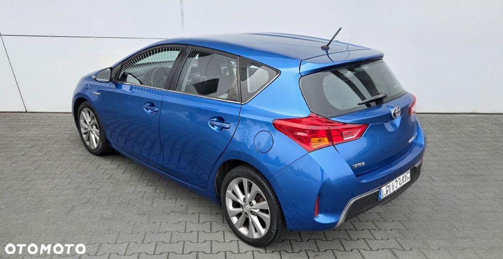 Toyota Auris 1.8 HSD Luna - 16