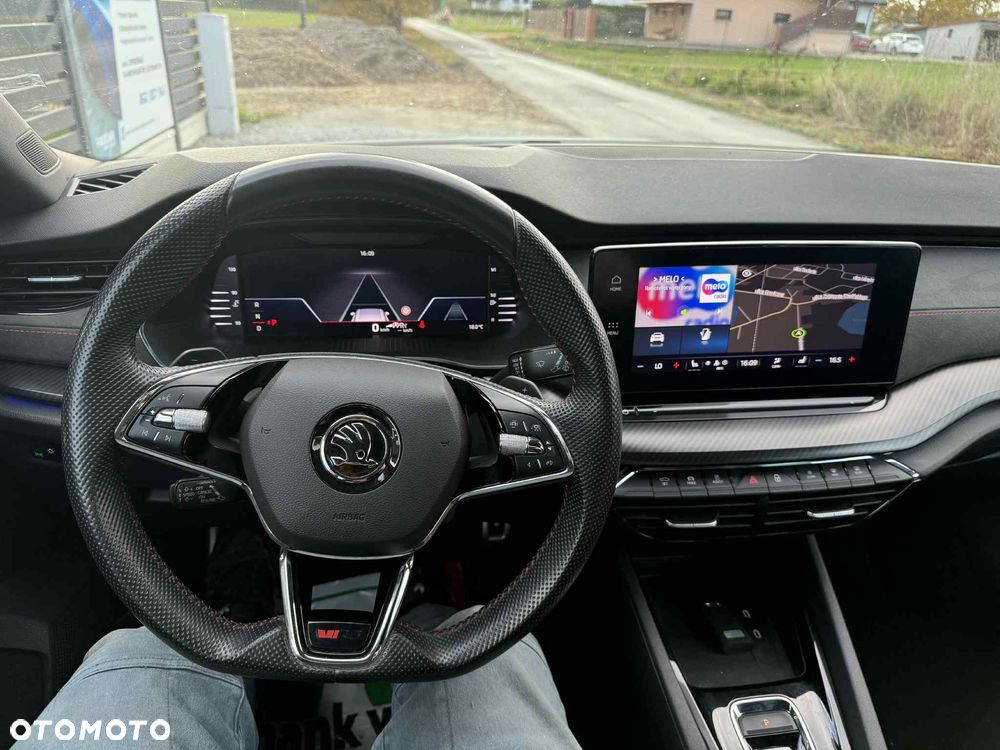 Skoda Octavia 2.0 TSI RS DSG - 16