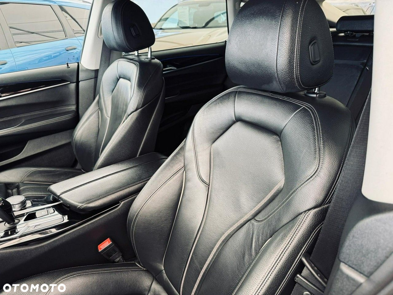 BMW 6GT - 32