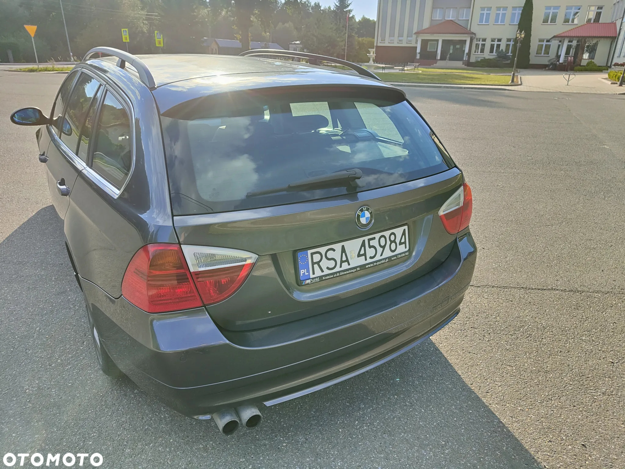 BMW Seria 3 325xi - 12