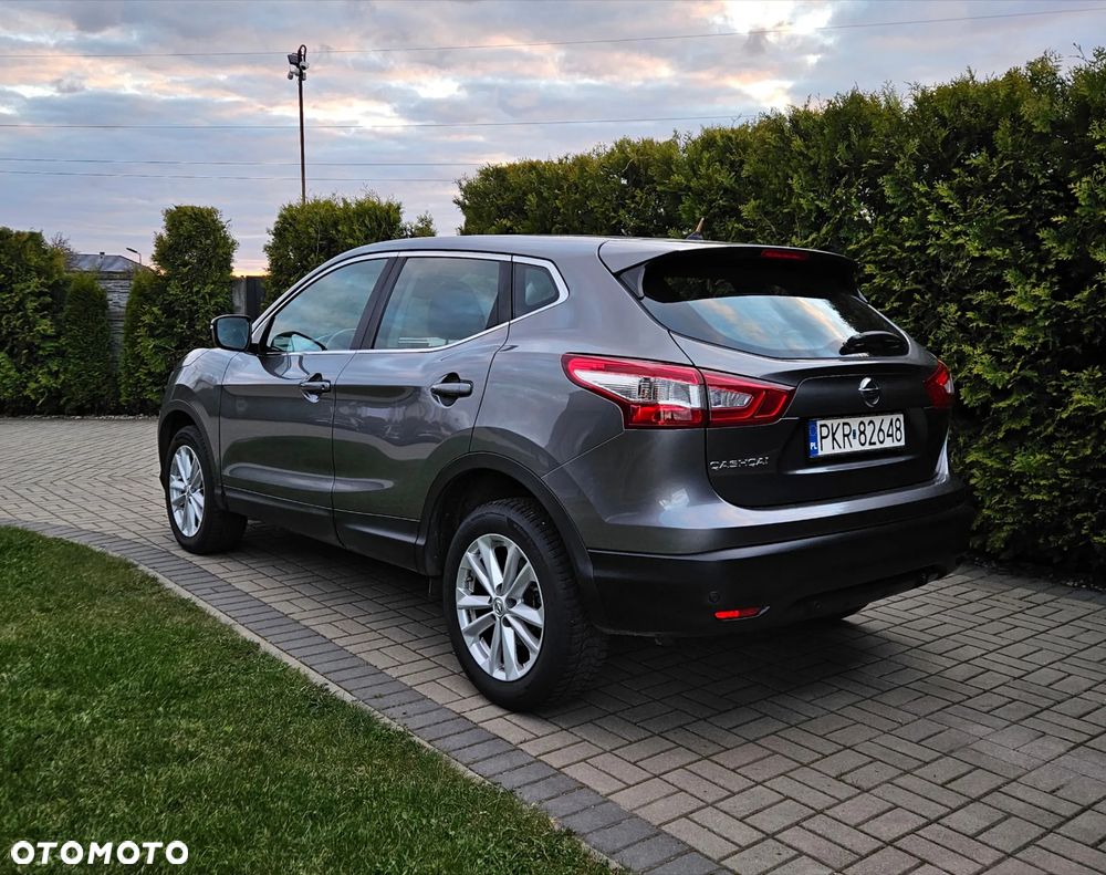 Nissan Qashqai 1.2 DIG-T N-Vision - 5