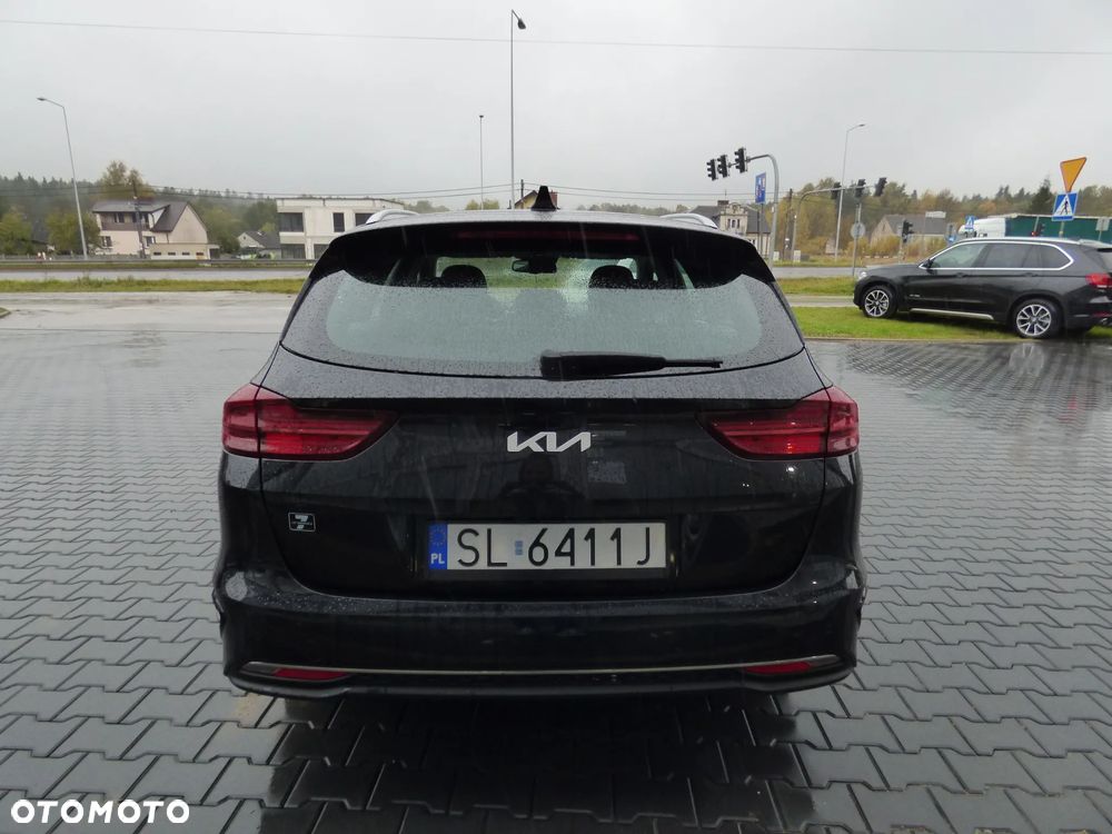 Kia Ceed - 5