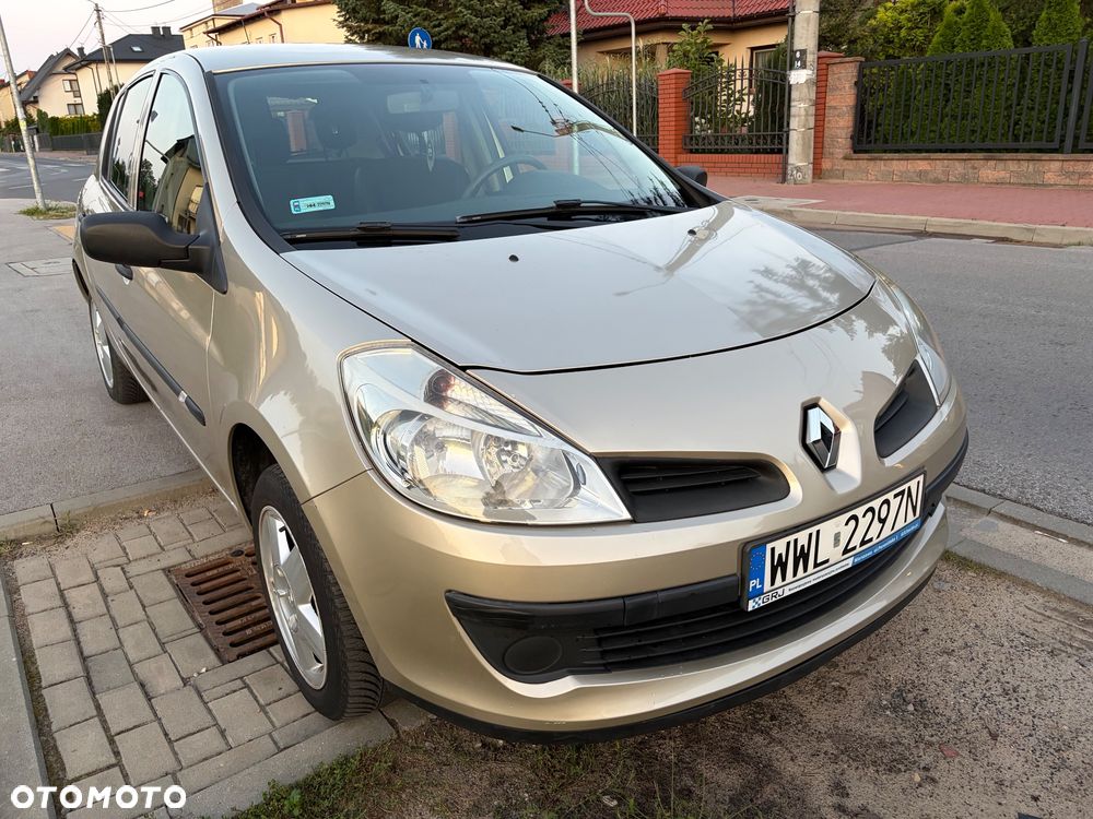 Renault Clio 1.2 16V Expression - 4