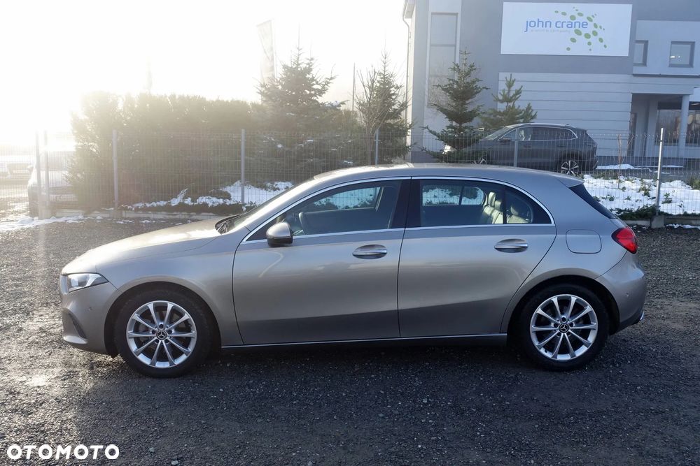 Mercedes-Benz Klasa A 180 d 7G-DCT Progressive - 8