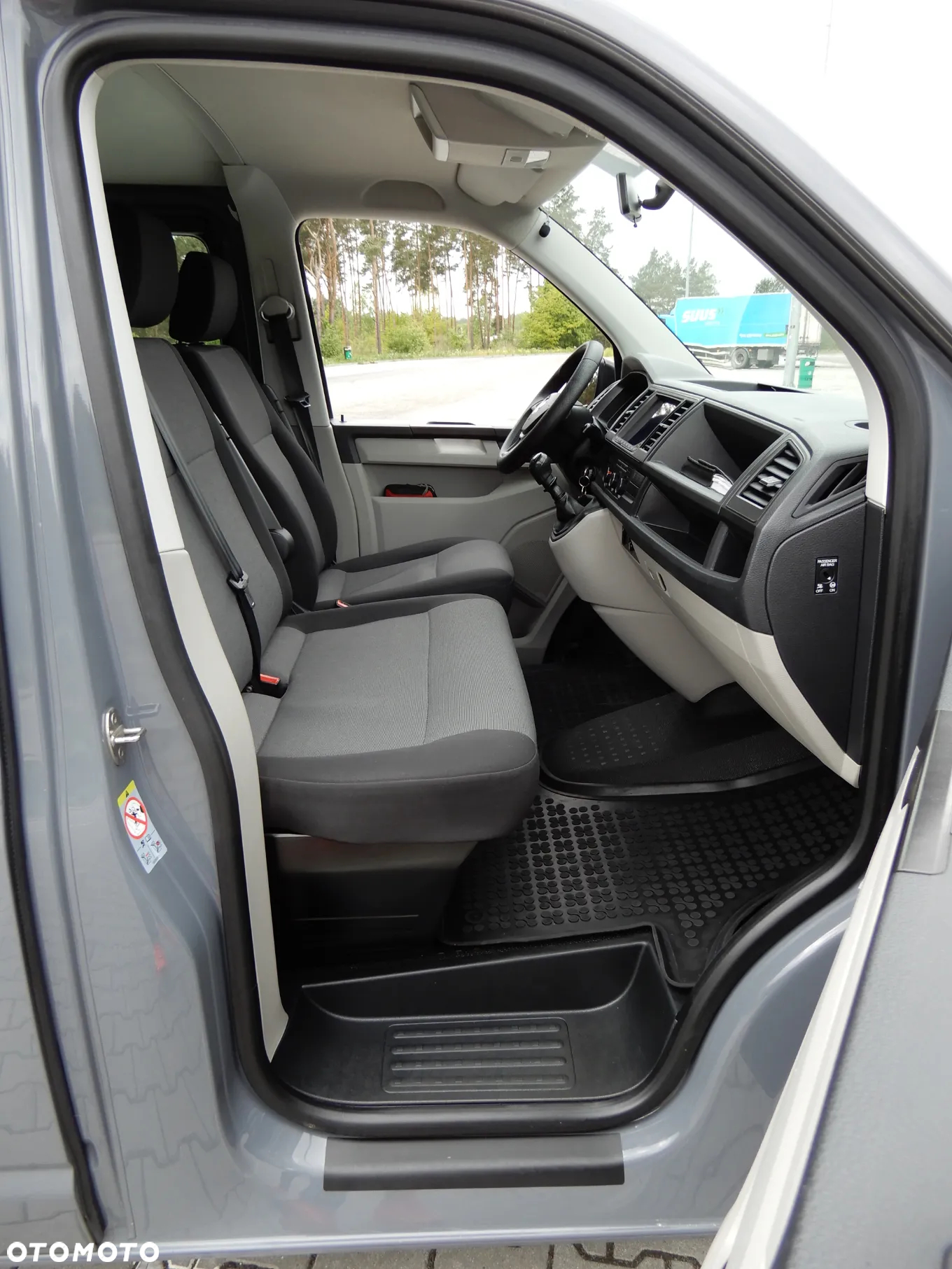 Volkswagen Transporter - 25