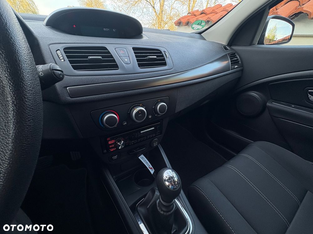 Renault Megane 1.6 16V 110 Authentique - 13