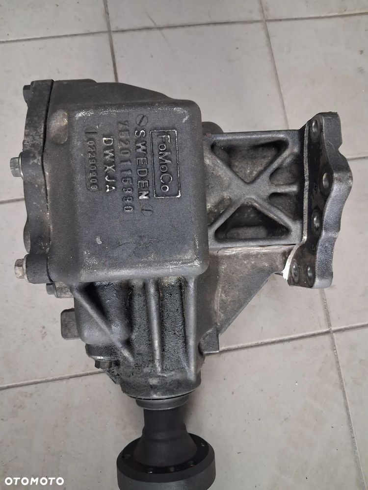 Skrzynka kątowa Volvo XC60 XC70 Reduktor 31256301 7520115990 - 1