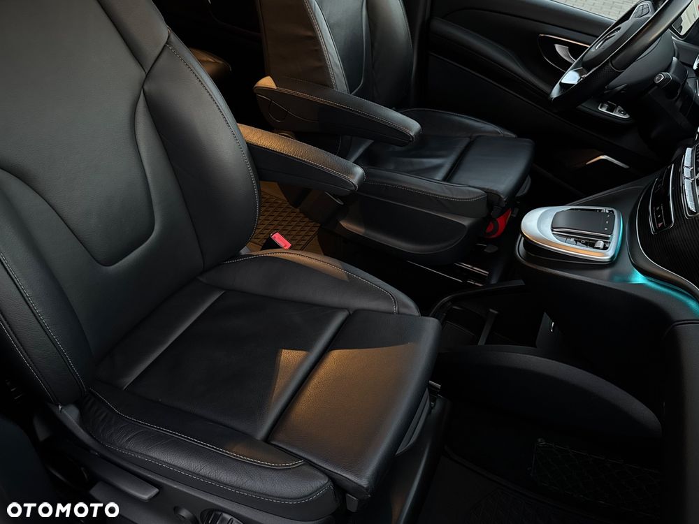 Mercedes-Benz Klasa V 300 d Avantgarde 9G-Tronic (d³ugi) - 22