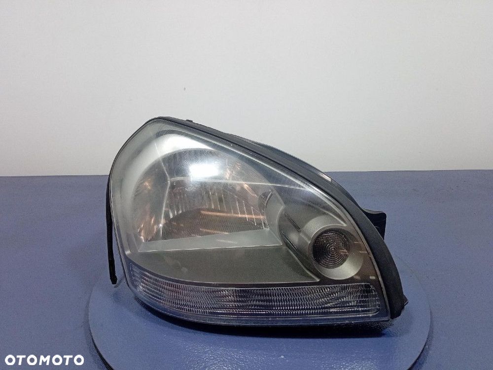 HYUNDAI TUCSON I 04- REFLEKTOR PRAWY LAMPA EU 92102-2EXXX - 1
