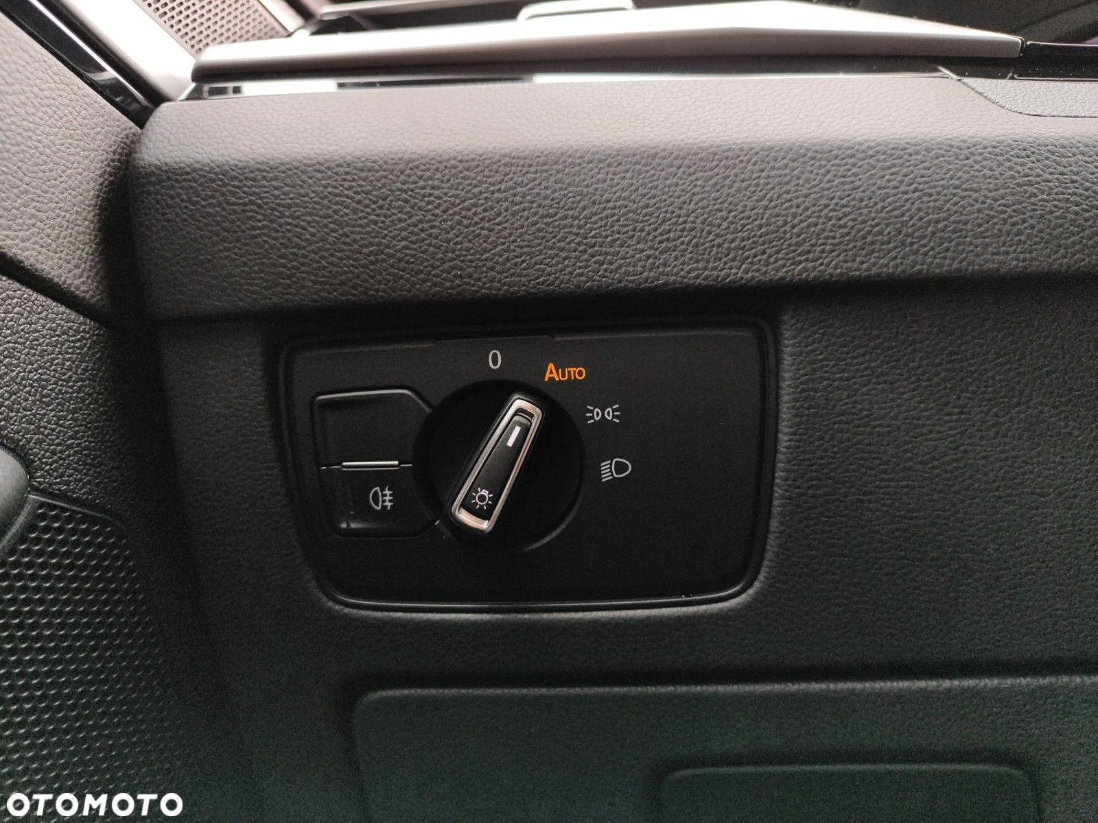 Volkswagen Arteon 2.0 TDI R-Line DSG - 18