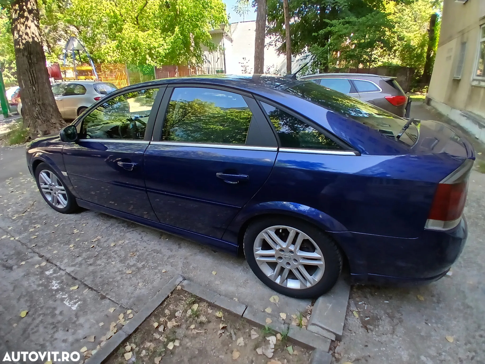 Opel Vectra 1.9 CDTI DPF Business Sport - 10