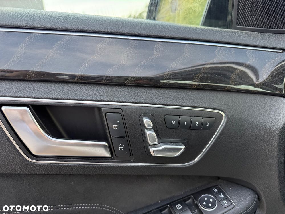 Mercedes-Benz Klasa E 350 CDI DPF 4Matic BlueEFFICIENCY 7G-TRONIC Avantgarde - 8
