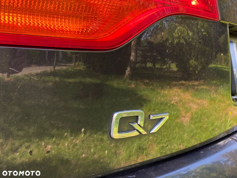 Audi Q7 - 12