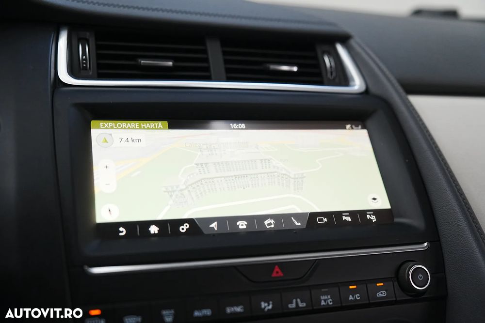 Jaguar E-Pace D150 AWD Aut. S - 33
