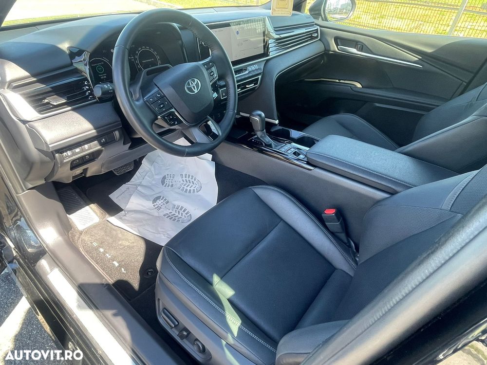 TOYOTA Camry 2025 — imagine 10