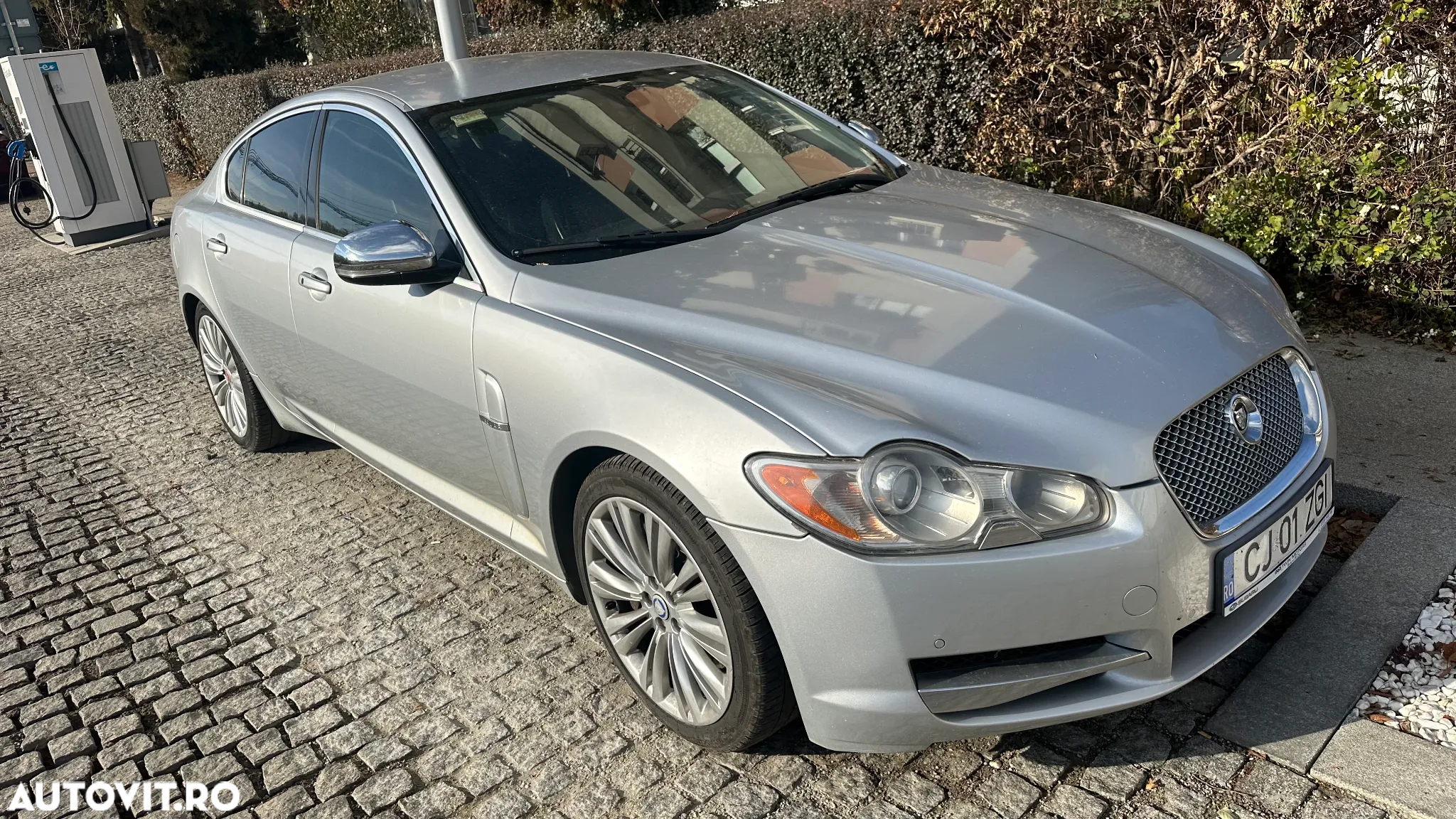 Jaguar XF 3.0 V6 Diesel S Premium Luxury - 3